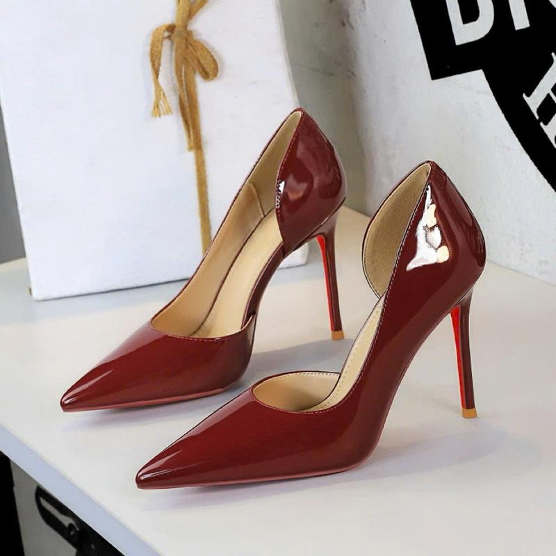 Chân TO TRÒN TĂNG 1 SIZE GIÀY CAO GÓT Chất Da Bóng Hở Eo Đế Đỏ Ball Trơn Gót Nhọn Cao 7p - 9p Dành cho Nàng đi chơi đi tiệc ạ