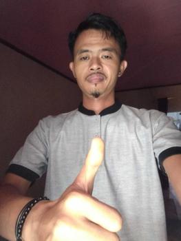 Product Review of Kaos kerah shanghai polo shirt pria dewasa | kaos polos kerah sanghai lengan pendek Custom Panjang Abu Muda Basic from R**3 1