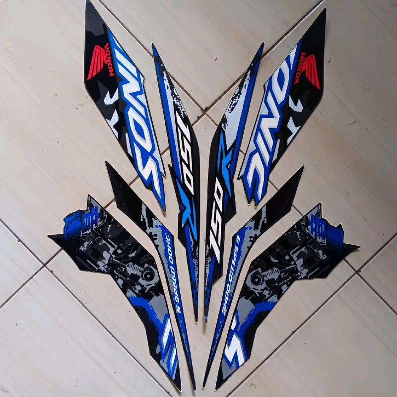 STIKER STRIPING LIS BODY MOTOR SONIC TAHUN 2019 SE FULLSET Motorcycle striping  sonic 1