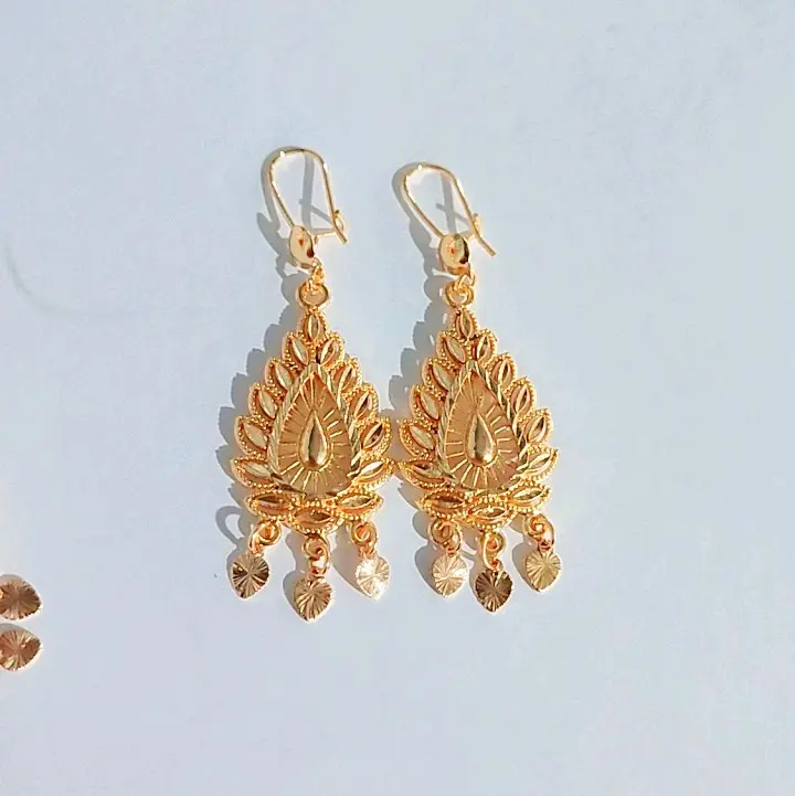 Anting Xuping Juntai Dubai dengan Desain Elegan Dewasa Earrings 4