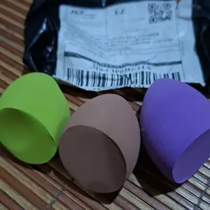 Spons Make Up Beauty Blending Sponge Contouringspon Spon Telur Beauty Blender