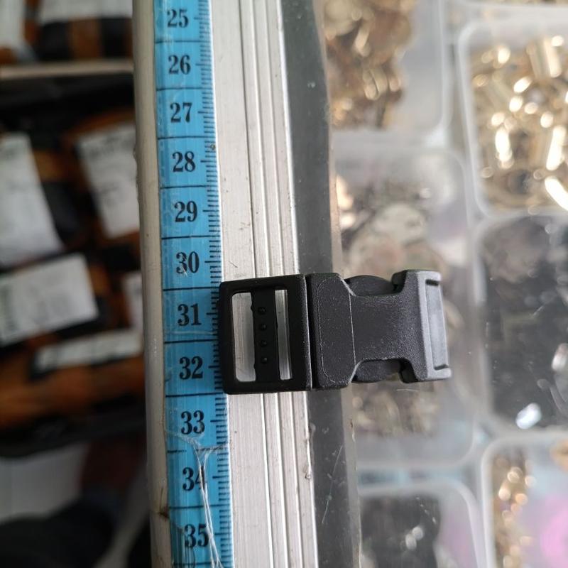 Product Introduction of Kunci Sodok Buckle Plastik Untuk Ukuran Tali 1cm, 1.6cm, 2.5cm, 4cm, dan 5cm 10