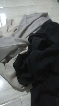 Product Review of Umama Scarves - Voal Tryspan Icon LC Pouch from Y**a U**h 0