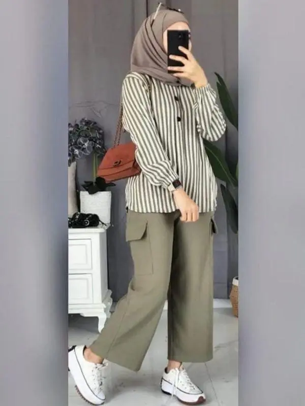 Set Baju dan Celana Kargo  Terbaru Ramosa untuk Wanita Muslim Wanita Setelan Airflow Atasan Panjang Dewasa Motif 6