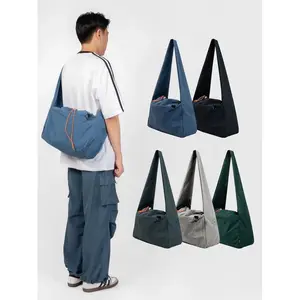 NRDN Clothing Tas Selempang Nylon Crinckle SLINGBAG HAYDEN