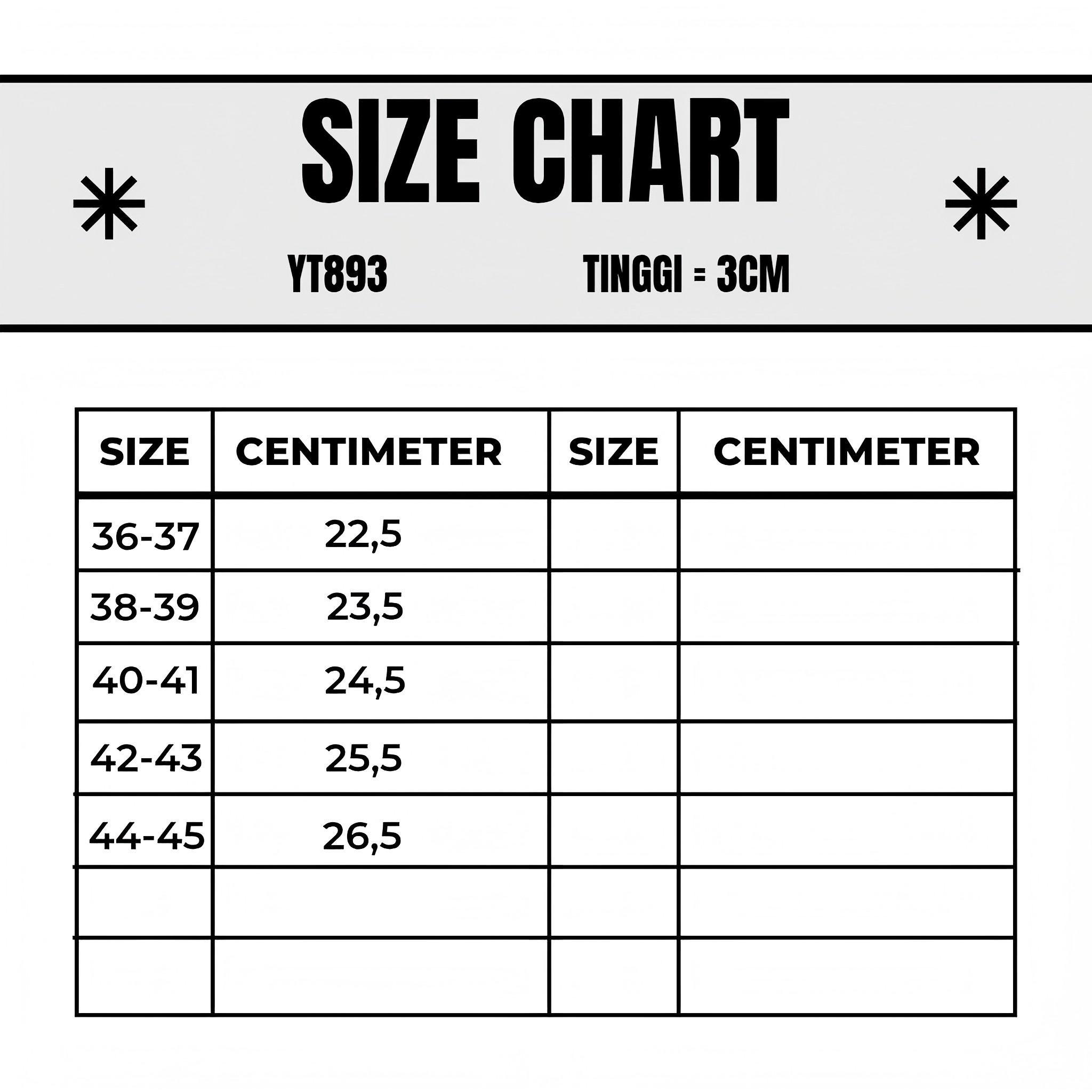 Sandal Couple Clog Putih Minimalis & Stylish - Cocok untuk Hangout Bareng, Anti Slip & Mudah Dibersihkan!