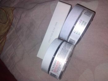 Product Review of ACNAWAY Bundle Acne Kill Kit 3 in 1 - Mugwort Moisturizer + Mugwort Gel Mask + Stubborn Cream from x**i 1