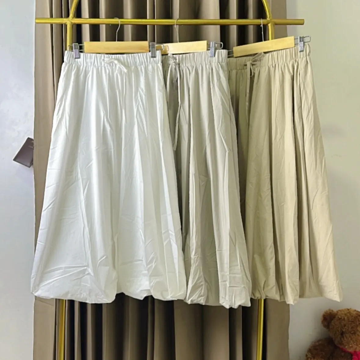 HELEN Long skirt puffy bahan halus jatuh