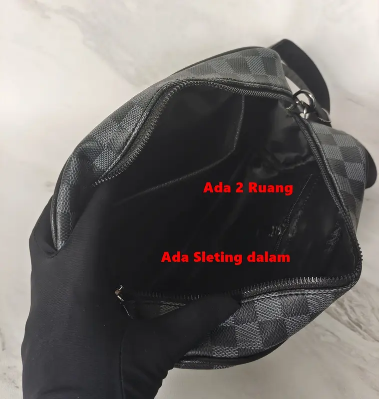 Tas Tangan Clutch Bag Pria - Pouch Kulit  - Sling Bag - Tas Selempang Pria motif kotak handbag  starboy v-polyester minimalis 8