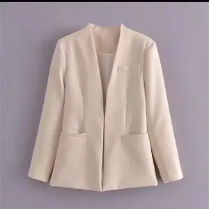 Blazer Wanita formal, Jas kantor wanita