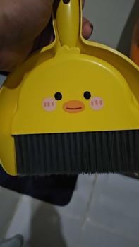 Product Review of Sapu Pengki Mini Pembersih Debu Meja Mobil Karakter Baby Cleaning Broom Set Cikrak Dustpan from C**o 1