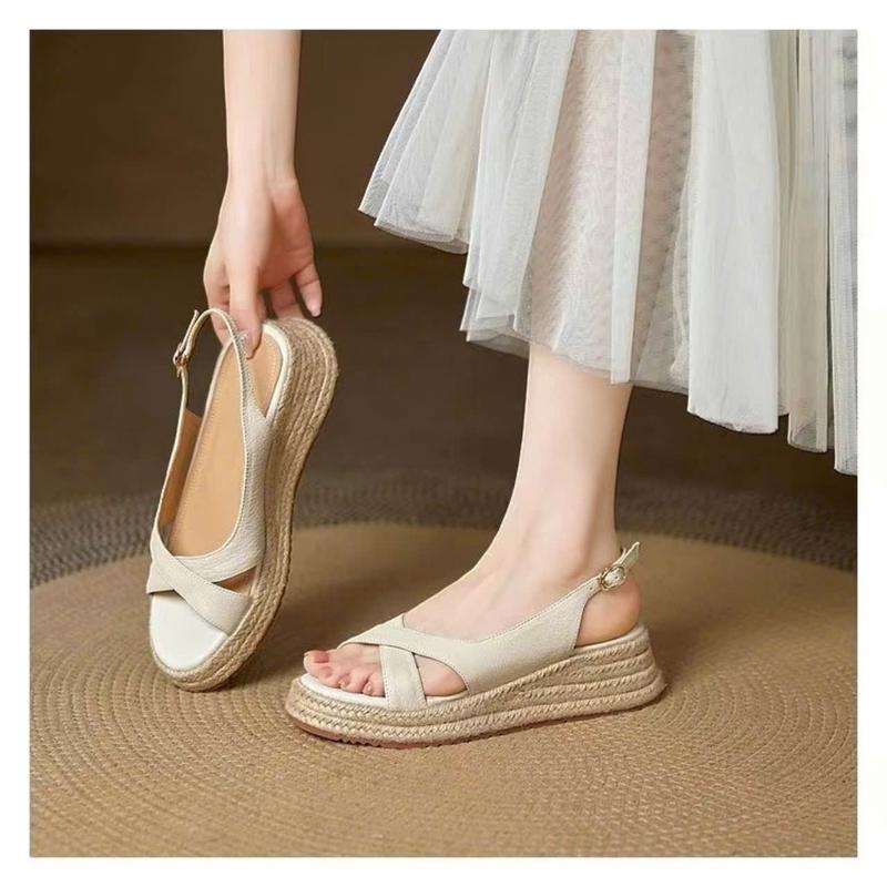   FORM TO- lùi 1 sz  Sandal Nữ xuồng cói quai chéo độn đế 5cm êm dễ đi HQCCC Samshoes 6717 