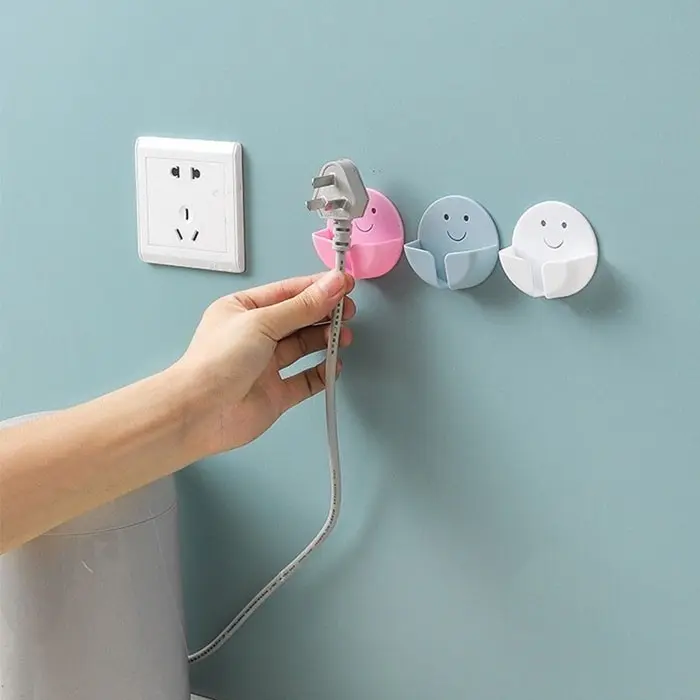 POPULER Gantungan Kepala Charger Bulat/ Holder dinding stop kontak/ serbaguna 1
