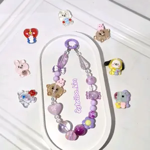 Keychain/gantungan kunci versi bt21 versii kiyowo free sticker gemes