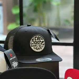 Topi Snapback Rcurll Suits Jaring