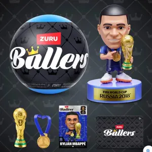 Kapsul Figur Mini Zuru Ballers FIFA Global Koleksi Mainan