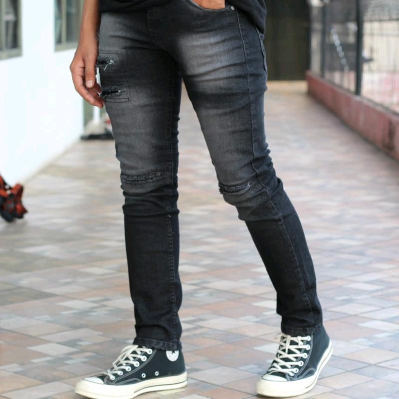 celana jeans panjang hitam sobek distro slimfit Pria Denim Skinny Hitam 1