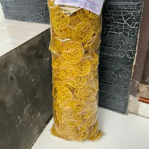 1 KG  Food Snack Keripik KrupukKerupuk Mie Kuning Mentah Renyah Tinggal Goreng Tanpa Bumbu Tambahan Lagi / Cocok Teman Nobar/Lauk Makanan  Camilan rambak Instan kripik