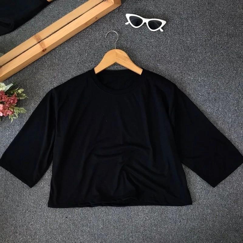 Product Introduction of Kaos Crop Oversize dan Sport, Model Terbaru Atasan Wanita 10