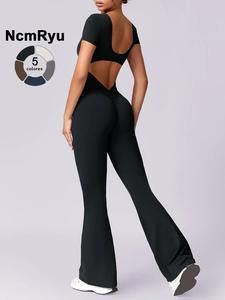 Mono deportivo liso para mujer con recorte y espalda descubierta, fruncido y pierna acampanada, mono deportivo de manga corta con cuello cuadrado, ropa deportiva para mujer para uso en interiores y al aire libre
