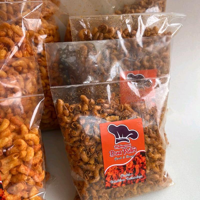 MAKARONI DUA PUTRI 250 GRAM  / CEMILAN KERING ENAK GURIH DAN RENYAH 8
