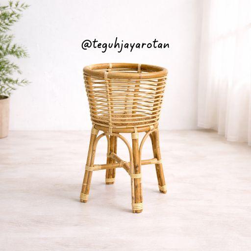 COD Standing Pot Rotan Alami Sudah Finishing Teguh Jayarotan Pot Tanaman Rotan Asli untuk Dekorasi Rumah COD Standing Pot Rotan Alami Sudah Finishing Teguh Jayarotan Pot Tanaman Rotan Asli untuk Dekorasi Rumah