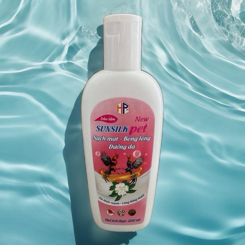Chai 200ml sữa tắm gà SUN SILKPet NEW dùng chuyên cho gà sạch mạt bóng lông như mới khô lông khử mùi hôi dưỡng lông bóng mới xử lý sâu lông viêm da không té sau khi tắm tắm được hơn 30 con cùng lúc