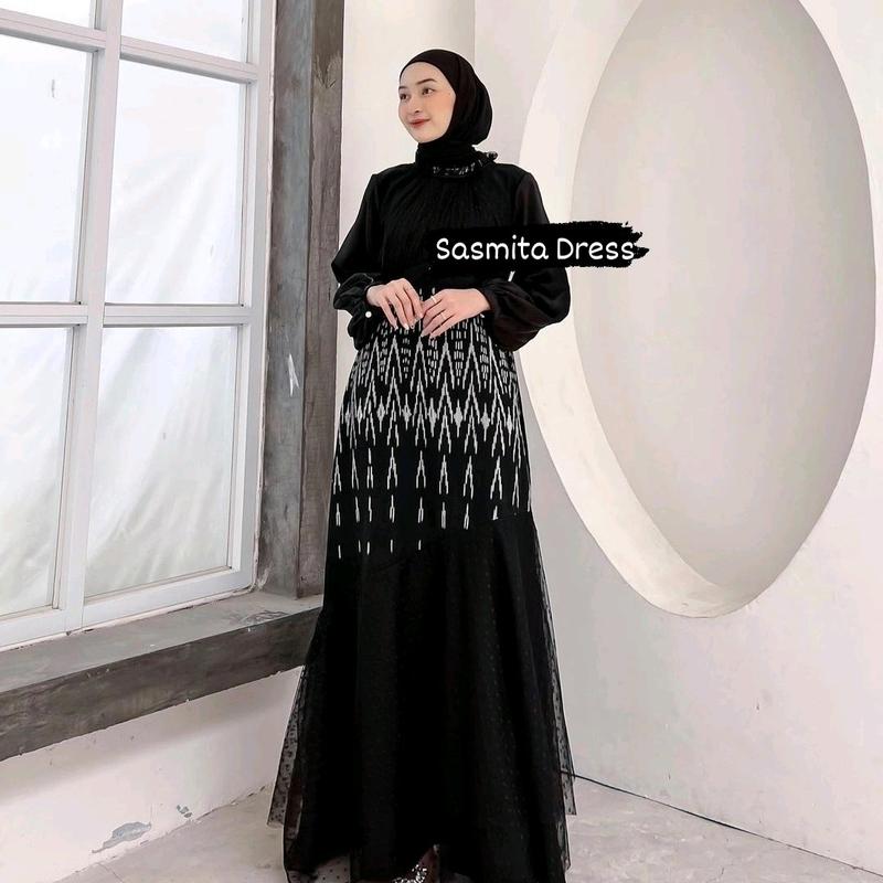 Tenun Outfit Baju Couple Lebaran Model Dress/Gamis & Kemeja Panjang Pasangan Sarimbit Keluarga Muslim Suami Istri Warna Black Hitam Cocok untuk Pesta Kondangan / Lamaran Terbaru 2025 brukat  elegant 2