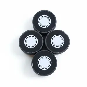 Miniatur Truk Oleng Isi 4 Aksesoris Roda Kerajinan Tangan Bahan Konvayer Hitam Desain Detail Kualitas Tinggi Cocok untuk Penggunaan Sehari-hari