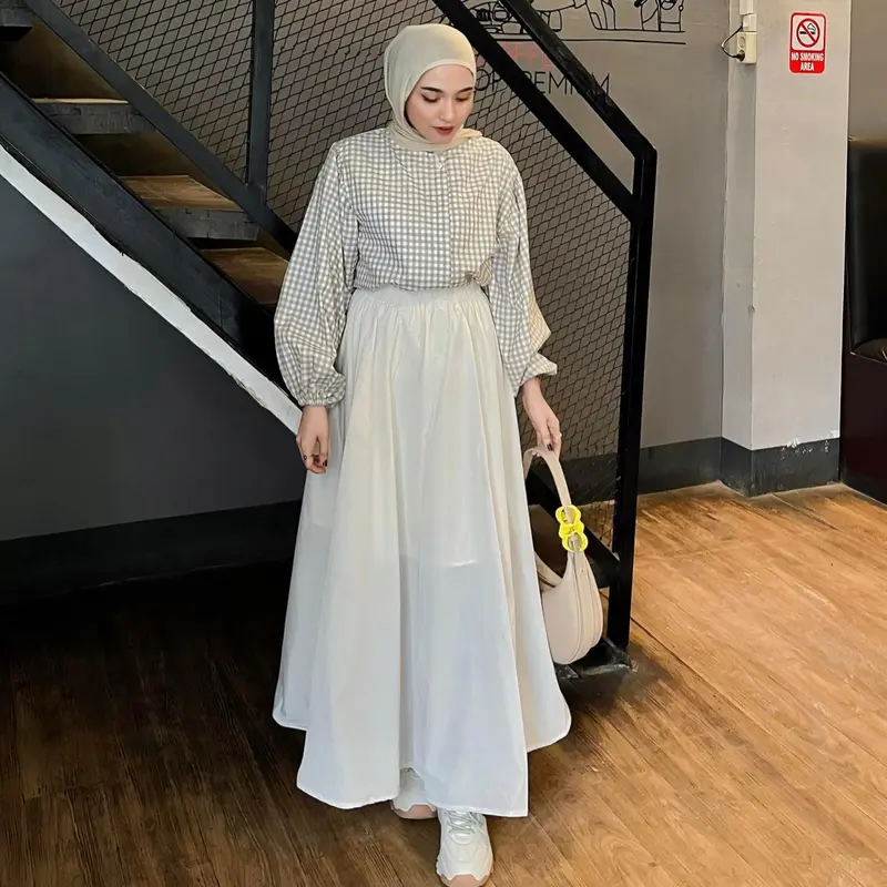 Tresa Blouse Atasan Wanita Katun Kotak Lengan Balon Oversize Busui by Kamalin 0