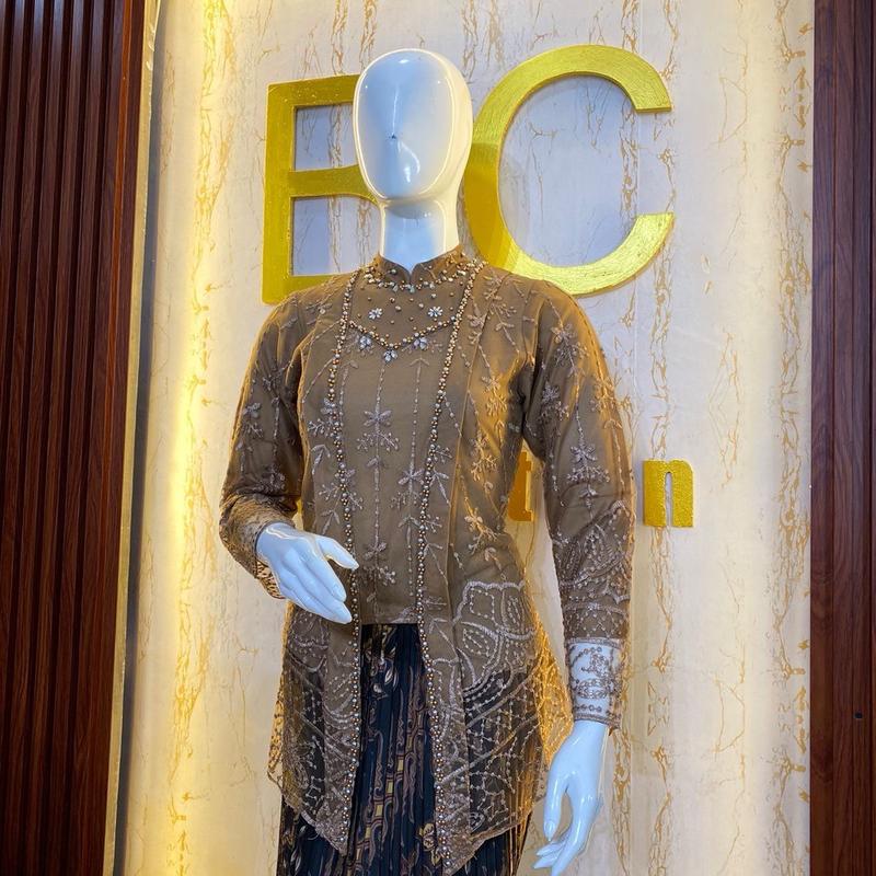￼kebaya kutu baru sanghai/kebaya modern/kebaya wisuda/kebaya tile/kebaya pesata 4