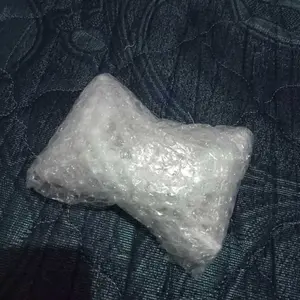 Cake topper bola pom-pom/Hiasan kue bola pom-pom gapura