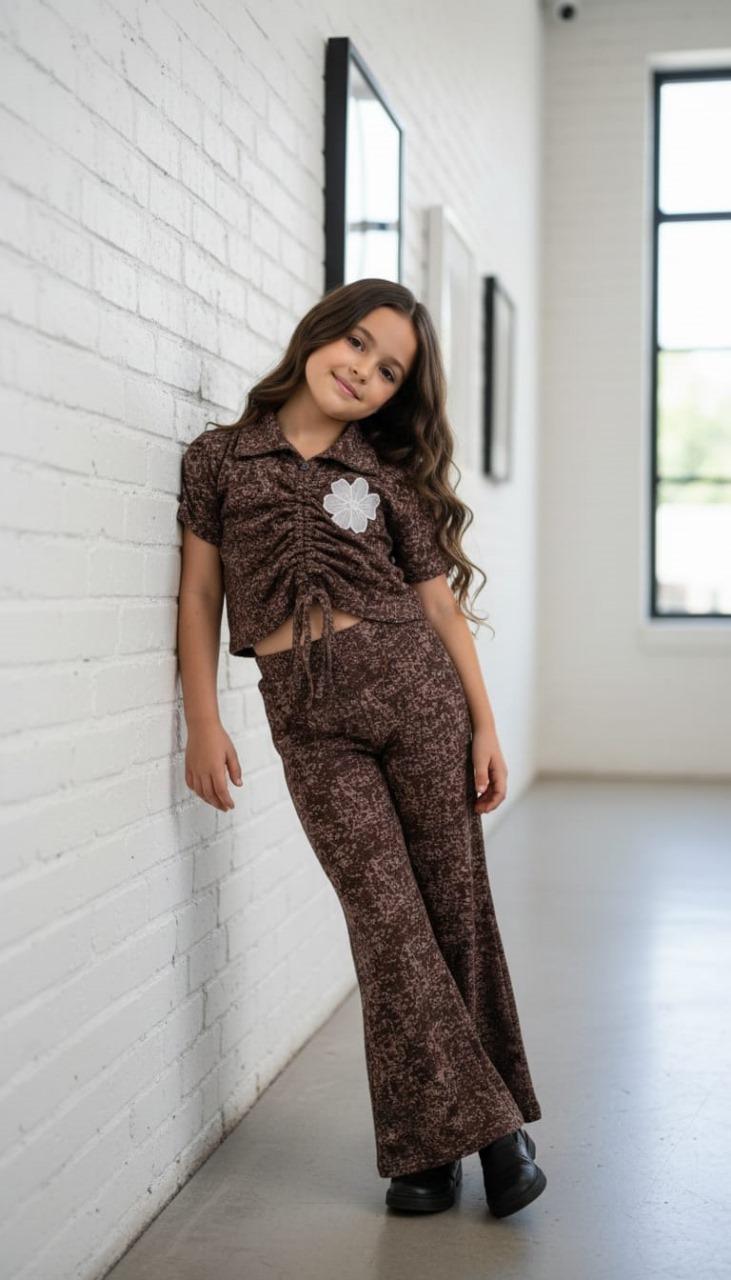 Setelan Crop Top Anak Perempuan Bahan Katun Whased Warna Mahogany Viral Usia 1-10 Tahun Cocok untuk Lebaran dan Aktivitas Sehari-hari Desain Modis dan Nyaman Setelan Crop Top Anak Perempuan Bahan Katun Whased Warna Mahogany Viral Usia 1-10 Tahun Cocok untuk Lebaran dan Aktivitas Sehari-hari Desain Modis dan Nyaman