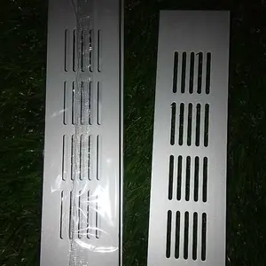 Sarangan Saringan Lubang Hawa / Lubang Udara / Lobang angin / Saringan Udara Kotak Ventilasi (Ukuran 5 x 20 cm) Hitam Dan Anodize