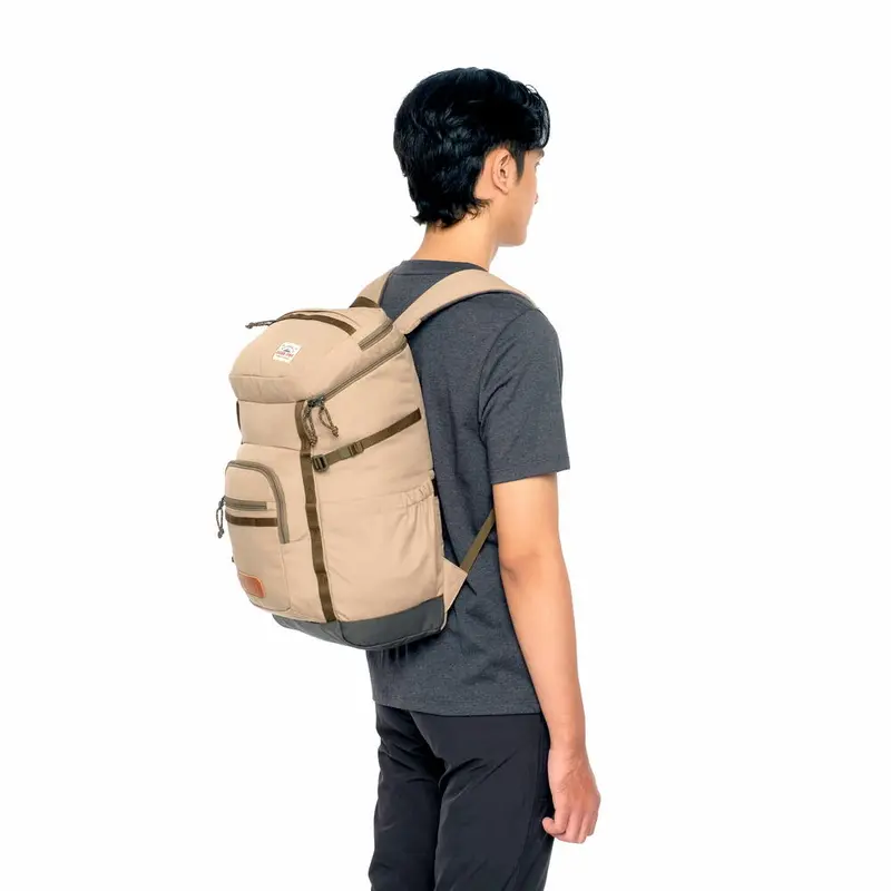 EIGER WEEKENDER PACK 2.0 25L LAPTOP BACKPACK 6