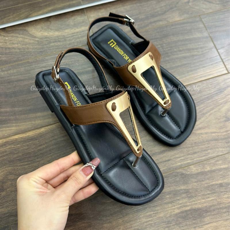 Dép Sandal Xỏ Ngón Phối Khuy Tam Giác Hàng Cao Cấp Full Hộp ( TR02 ) dép hè nữ giày kẹp xỏ ngón nữ sandal bệt sang chảnh sục bệt nữ dép xỏ ngón đế bệt