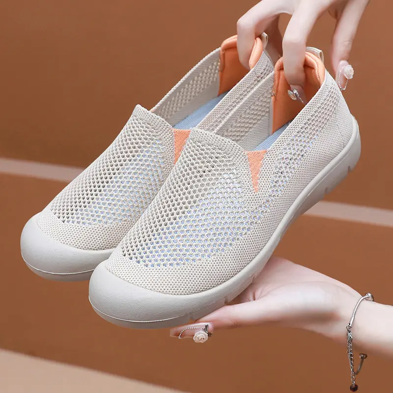 Simple style women's casual shoes suitable for going out and at home suitable for students and office workers wearing sizes 35-41