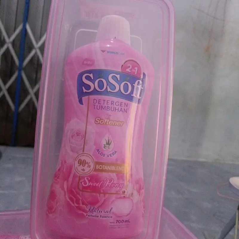 DETERGENT CAIR SOSOFT 700ML BONUS KOTAK LIMITED EDITION 2