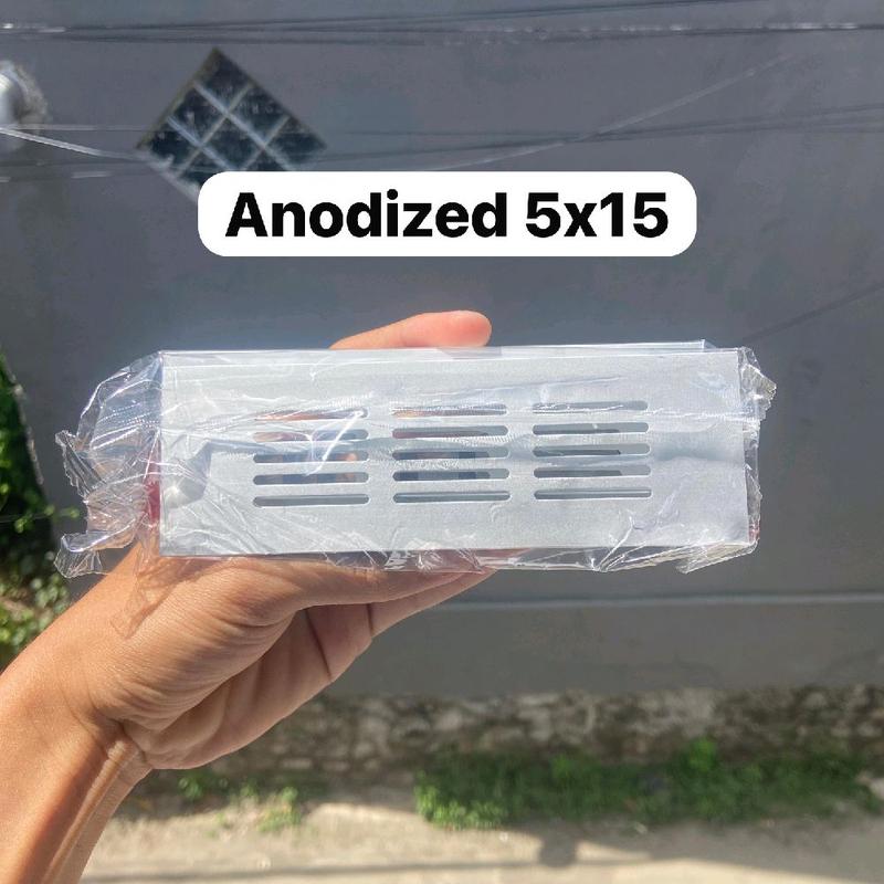 BUY 1 GET 1  Udara ventilasi Lubang kolong dapur  5 x 15 cm 8 x 15 cm Hitam Anodized Aluminium 1