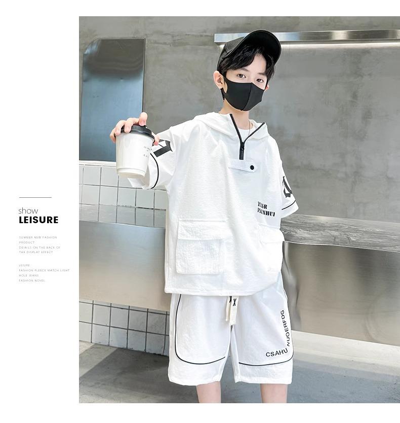 Product Introduction of Set Đồ Trẻ Em Cá Tính 2025 - Áo Hoodie Tay Ngắn + Quần Short Form Rộng | Size 120-180 26