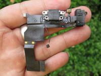 Gambar Konektor Charger Flexible Charger iPhone 5s Plug Board Original Copotan dari CNC phoneshop Kota Administrasi Jakarta Pusat 1 Tokopedia