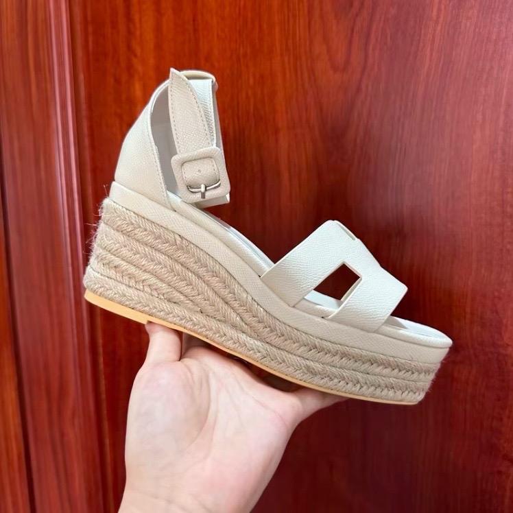 Đặng Nga Shoes QC FULL BOX Xăng đan xuồng cói 7cm quảng châu cao cấp êm nhẹ full box túi giấy phụ kiện size lùi cho chân gầy và to