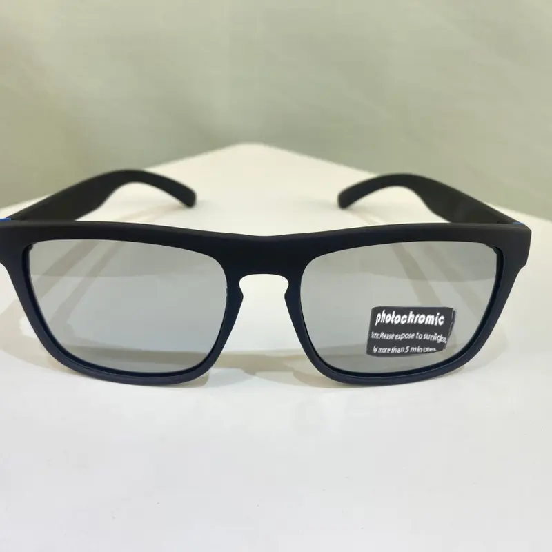 Kacamata photochromic Kacamata hitam pengubah cahaya luar ruangan, kacamata hitam bersepeda persegi untuk olahraga pria 8
