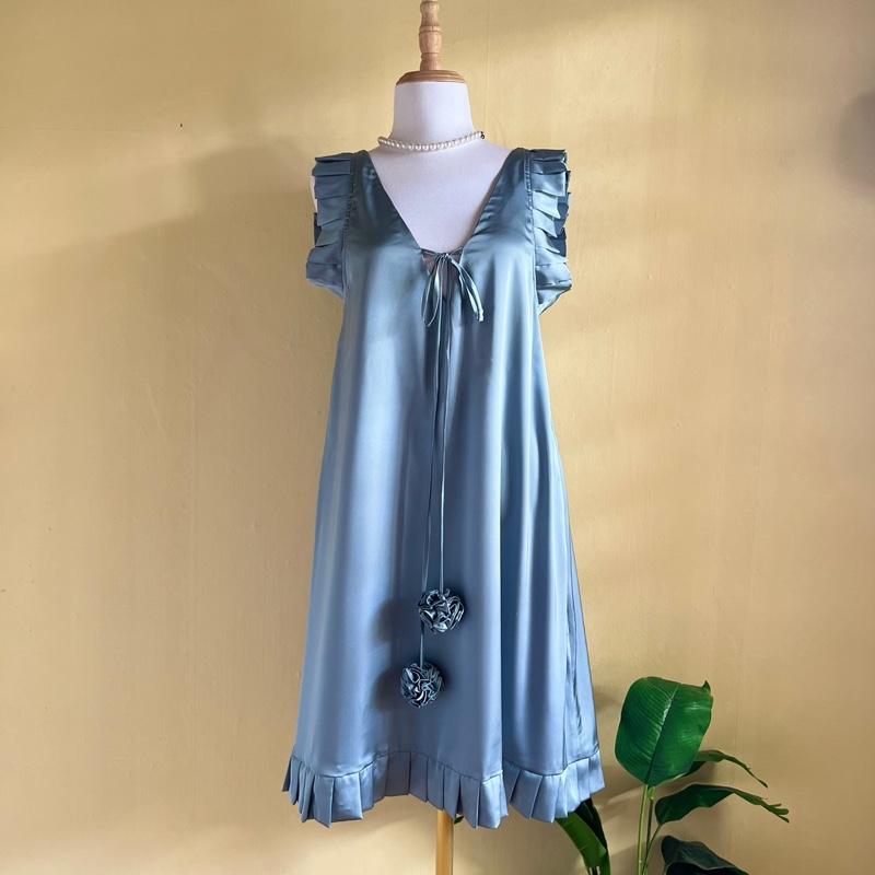 Đầm Ngủ Mặc Nhà Nữ Cổ Chữ V Cùng Dây Nơ Kết Bông Tròn Làm Thủ Công, Form Dáng Chữ A, Chất Liệu Lụa Trơn Mịn VN03  Women Dress váy vây 4