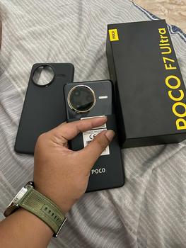 Product Review of POCO F7 Ultra (12/256GB)(16/512GB) | Snapdragon 8 Elite | VisionBoost D7 Chipset | 120W/50W wireless HyperCharge | 2K AMOLED display [Official Store] from A**h 0