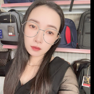 THẾ GIỚI BALO TÚI XÁCH LỆ QUYÊN