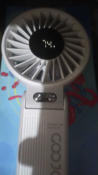 Product Review of GOOJODOQ GFS003 Folding Mini Fan 4000 MAH With Smart LED Screen Display 100 Level Speed - Kipas Mini from u**1 1