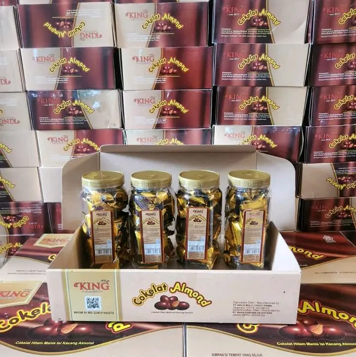 D KING COKLAT ISI KACANG ALMOND
