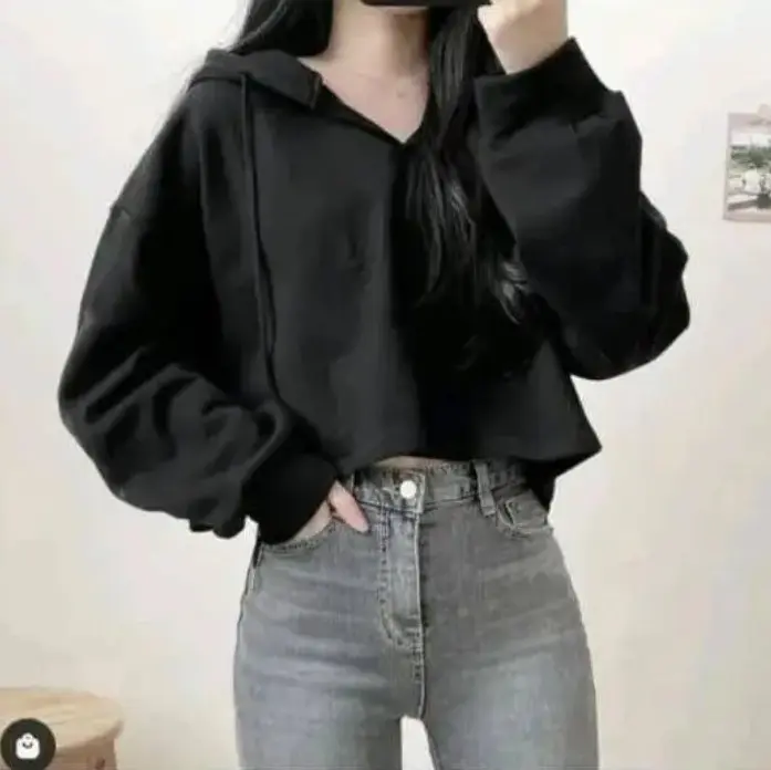 crop top cewe populer terbaru 2024 Atasan Wanita Cewek
