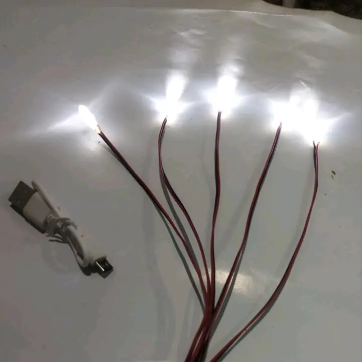 Miniatur lampu matrik 4 mode baterai bisa dicas free USB.  Cocok untuk variasi miniatur bus/truk dll 0